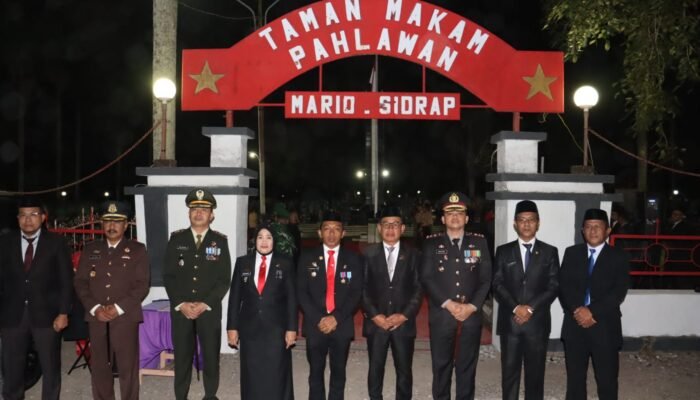 Apel Kehormatan HUT ke-80 RI, Ketua DPRD Sidrap Bertindak  ki sebagai Inspektur