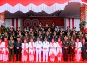 Kapolres Wajo dan Ketua Bhayangkari Cabang Wajo Hadiri Upacara Peringatan HUT Proklamasi RI ke-80