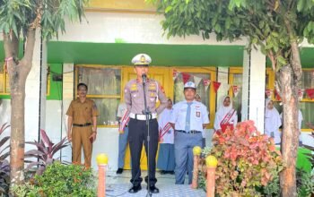Tauwwa di Bulukumba Polisi Masuk Sekolah, Kanit Kamsel Jadi Irup ki di SMAN 1 Bulukumba