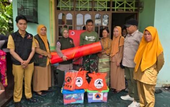 BPBD Sidrap Gerak Cepat Salurkan ki Bantuan Bagi Korban Kebakaran di Batulappa
