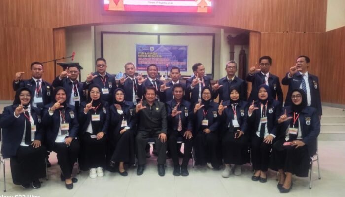 Peserta Pelatihan Kepemimpinan Administrator Pemprov Sulbar Studi Lapangan ki di Maros