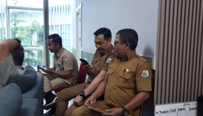83 Rumah Tangga di Polman Dapat Listrik Gratis, Dinas ESDM Sulbar Ikut ki Rakor Persiapan Kunjungan Gubernur Sulbar