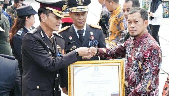 Dinas Koperindag Sulbar Terima ki Penghargaan dari Kemenkum, Wujud Sinergi Lintas Sektor