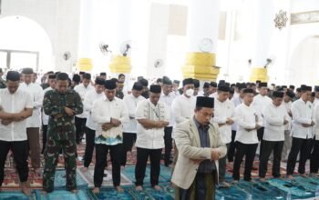 Pemkab Wajo dan Masyarakat Gelar Shalat Dhuha Berjamaah Serentak di Seluruh Masjid