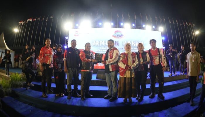 157 Bikers se-Indonesia Finish di Makassar, Munafri-Aliyah Sambut ki dengan Jamuan Makan Malam