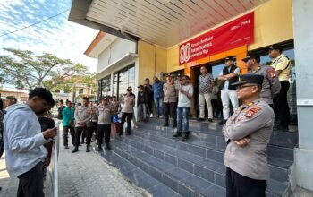 Anggota Polres Bulukumba Kawal ki Unras Hari Tani di Tiga Lokasi