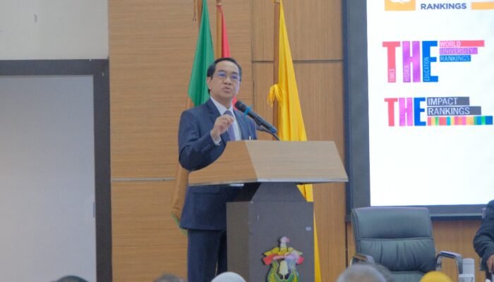 Sosialisasi di Zona B, Prof. JJ Uraikan ki Capaian sebagai Dasar untuk Lebih Maju Lagi