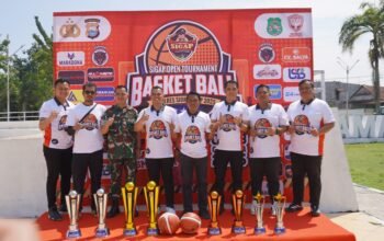 Buka mi Turnamen Basket Kapolres Sidrap Cup 2025, Bupati Syaharuddin: Panggung Atlet Potensial
