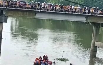 Kowdong, Seorang Mahasiswa Ditemukan Tak Bernyawa di Sungai Jembatan Kembar Gowa