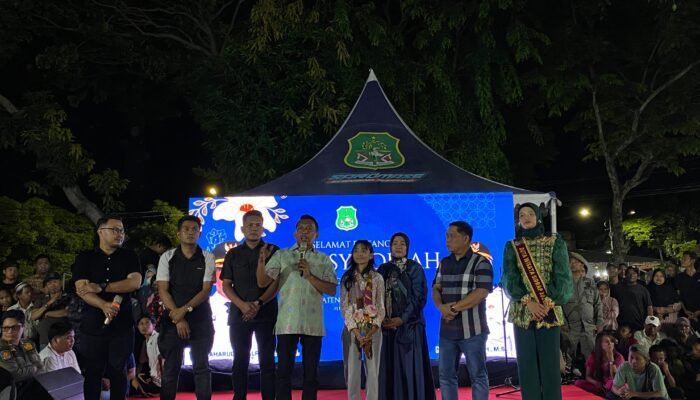 Antusias Warga Membludak Sambut Andi Syaqirah, Bupati Sidrap Sampaikan ki Apresiasi