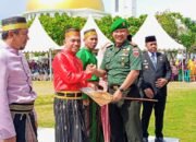 Dandim 1406/Wajo Tekankan Peran Strategis Guru Dalam Membangun SDM Unggul Wujudkan Indonesia Emas Pada Peringatan Hari Guru Nasional Di Wajo