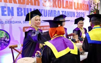 Ratusan Lansia Ikut ki Tauwwa Wisuda di Bulukumba