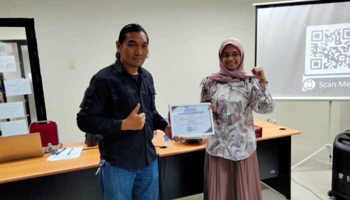 Prodi MPI UIN Alauddin Hadirkan Ketua JOIN Takalar Bahas Jurnalistik “Dari Ide Hingga Publikasi”