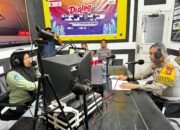 Kasat Lantas Polres Bulukumba, Imbau ki Pengguna Ranmor Tertib Berlalu Lintas Jelang Nataru 2026 Melalui Radio SPL.