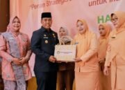 Bupati Andi Rosman Hadiri Peringatan HUT DWP ke-26 dan Hari Ibu ke-97 di Kabupaten Wajo
