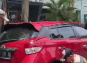 Bersama TNI-Polri, dan Kejaksaan, Dishub Makassar Tertibkan ki Kendaraan yang Parkir Liar di Jalan Protokol