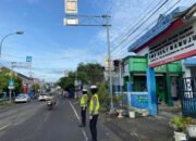 Hadir Menjamin Keselamatan Berkendara, Ditlantas Polda Sulbar Gencarkan ki Pengaturan Lalin Pagi