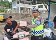 Ditlantas Polda Sulbar Gelar ki Kegiatan Tematik Bulan Tertib Helm, Dorong Penggunaan Helm SNI Sebagai Fondasi Keselamatan Lalu Lintas