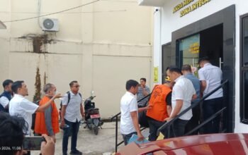 Polda Sulbar Limpahkan mi, 3 Tersangka Korupsi Pintu Gerbang Mamuju ke Kejaksaan, 3 Mobil Disita