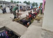 Koramil 1406-03/Maniangpajo Gelar Karya Bhakti Pembersihan Drainase di Desa Kalola