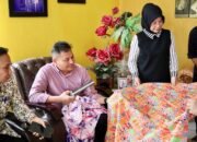 Deputi BI Kunjungi ki Lokasi Pembatik Bunga Mawar di Bulukumba