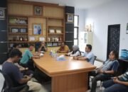 DLHK Sulbar Terima ki Audiensi PERMAHI Mamuju, Bahas Dugaan Pencemaran Sungai Barakkang