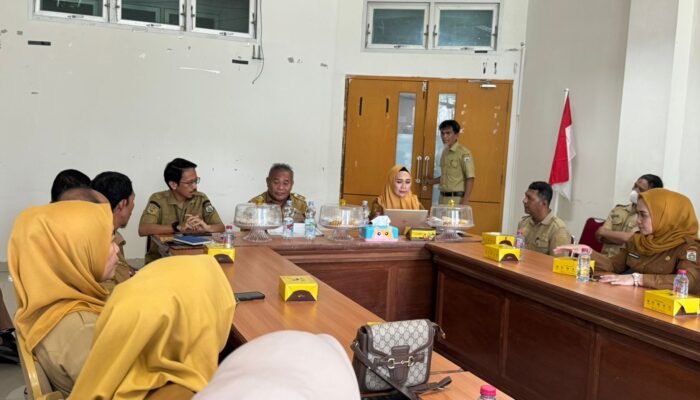 Benahi Data Penerimaan, Bapenda Sulbar Rekonsiliasi ki Retribusi Daerah & PLL Triwulan IV 2025