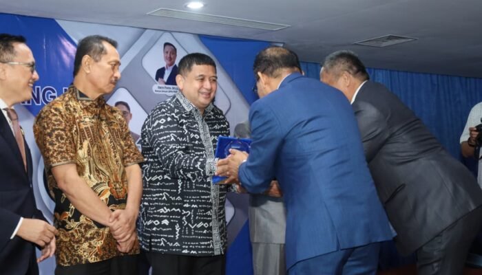 Tauwwa, Wali Kota Munafri Ajak PERADI Perkuat Pendampingan Hukum Bagi Masyarakat di Makassar