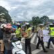 Berkah Ramadhan, Ditlantas Polda Sulbar Padukan ki Kampanye Keselamatan dan Bagi Takjil