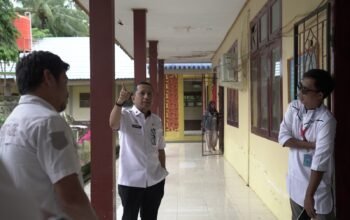 Dari Puskesmas ke Sekolah, KominfoSS Sulbar Pantau ki Internet SULBAR Digital di SMKN 7 Majene
