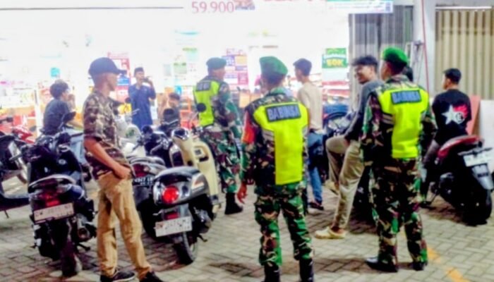 Patroli Gabungan Koramil 1406-08/Sabbangparu Bersama PPM dan FKPPI, Perkuat Cipta Kondisi di Wilayah Wajo