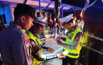 Pastikan Perjalanan Selamat Jelang Libur Ramadhan, Polda Sulbar Gelar ki Pengecekan Kelayakan Bus Antar Kota dan Antar Provinsi