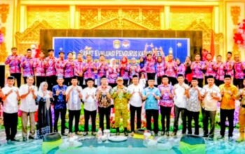 Bupati Wajo Andi Rosman Hadiri Evaluasi Pengurus PPDI dan Buka Puasa Bersama