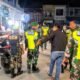 Kebersamaan di Malam Hari, TNI dan Masyarakat Rawat Keamanan Pitumpanua