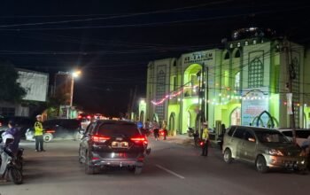 Jaga Rasa Aman dan Nyaman Saat Ibadah Tarawih, Ditlantas Polda Sulbar Amankan ki Tiga Masjid Padat Jamaah