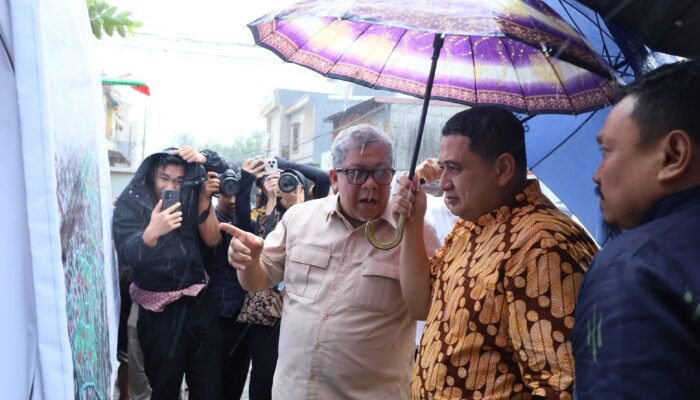 Munafri & Wamen PKP Kunjungi Ki Kawasan Kumuh di Pannampu, Pemkot Siapkan Penataan RTLH dan Infrastruktur