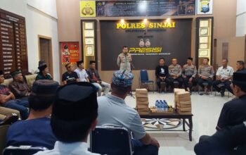 Polres Sinjai Gelar ki Buka Puasa Bersama Insan Pers Bertempat di Lobby Pratisara Wirya