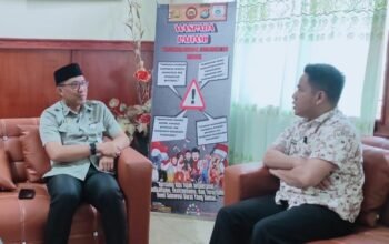 Kesbangpol Sulbar Gandeng ki Densus 88, Pasang Banner Anti Radikalisme di Majene