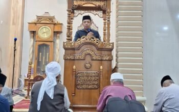 Lurah Mangasa Tutup mi Rangkaian safari Ramadhan Dibeberapa Masjid di Wilayahnya