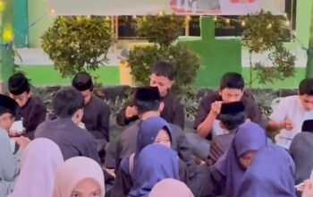 MTs Negeri 1 Bulukumba Melalui Pengurus OSIM Gelar ki Bazar dan Buka Puasa Bersama 