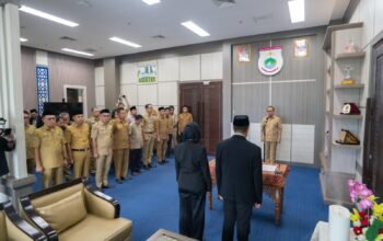 Gubernur Sulbar Lantik mi Jajaran Direksi PT Perseroda, Hajrul: Kita Akan Buktikan Kinerja yang Baik