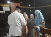 Tutup Rangkaian Ramadhan, DKM Al Istiqamah Kp. Baru Bagikan ki Puluhan Paket Hadiah