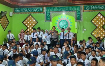 Tauwwa Kapolsek Ujungloe Iptu Rudi Ajak Siswa SMAN 9 Disiplin dan Bertanggung Jawab