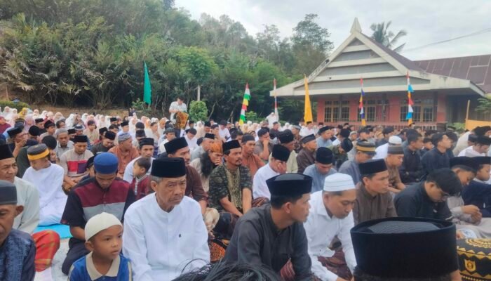 Masyarakat di Dusun Pelappo “Manglakpahmi Todana” Shalat Idul Fitri Berjalan Khidmat, Masyarakat Satu Hati Rayakan Hari Kemenangan