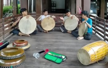 Generasi Muda Jakarta Bangga ki Belajar Budaya Mandar melalui Musik Tradisional Rawana Mandar