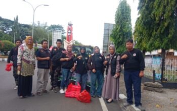 Berkah di Bulan Suci Ramadhan JPKP DPD Bone Bagi – Bagi Takjil