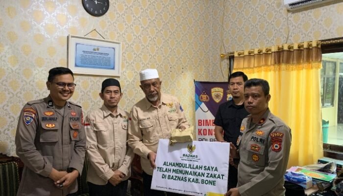 Engkanie, Sebanyak 1.009 Personel Polres Bone Tunaikan Zakat Fitrah di Baznas Bone