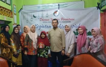 Didampingi Kadis dan Sekdis Pendidikan, DWP Disdik Makassar Kegiatan Bakti Sosial di Panti Asuhan 