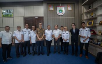 Perkuat Mitigasi Bencana, Biro Pemkesra Setda Sulbar Dampingi ki Gubernur dalam Pertemuan Strategis Bersama JICA dan BPBD