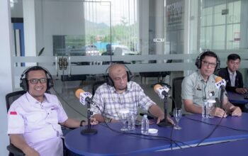 Pembatasan Gadget di Sekolah Mengemuka di Podcast Halo Sulbar, Kominfo Tekankan ki Literasi Digital